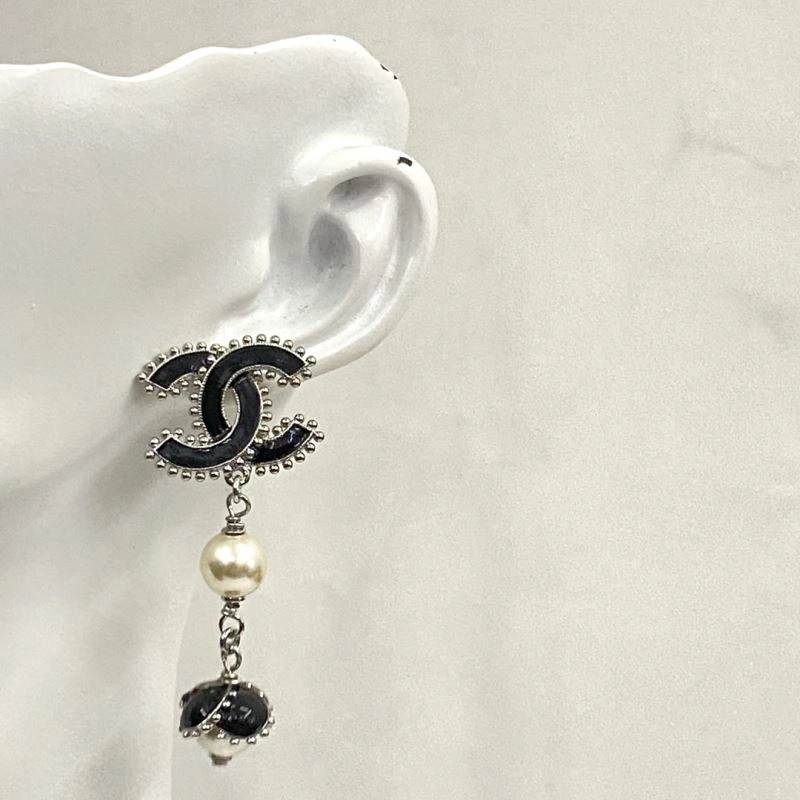 Chxnxl Earrings EyeCatching 291236
