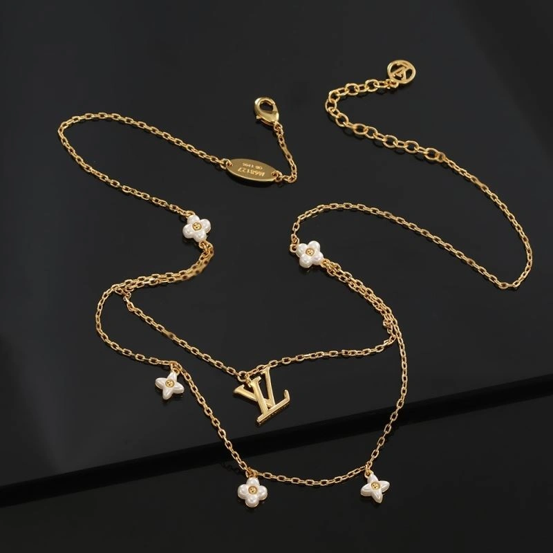 Unique LX Necklaces 311425
