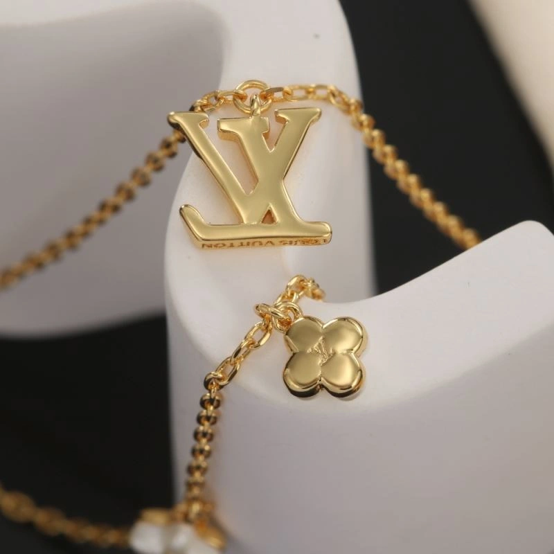 Unique LX Necklaces 311425