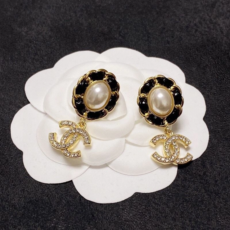 Bold Chxnxl Earrings 291209