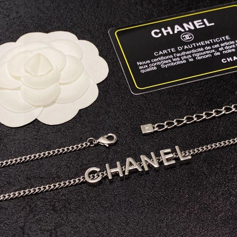 Breathable Chxnxl Brooches 292479