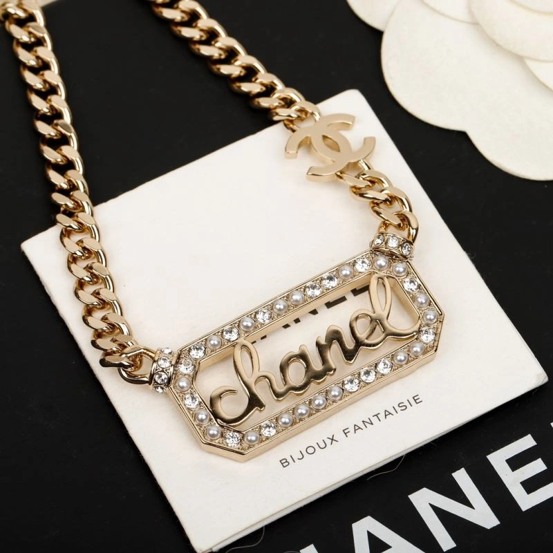 AllSeason Chxnxl Brooches 292471