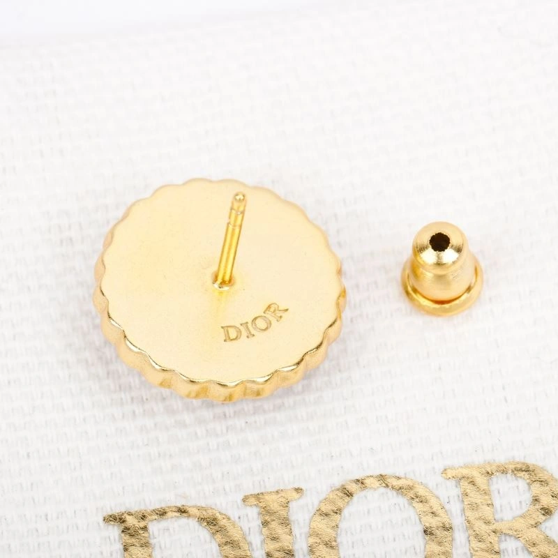 WellDesigned Christian Dxxr Earrings 295279