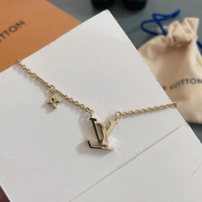 LX Necklaces Stylish 311428
