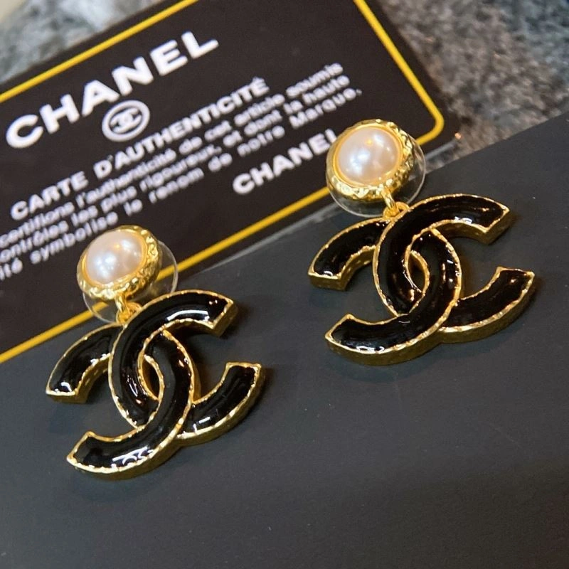 Chxnxl Brooches Sleek 292473