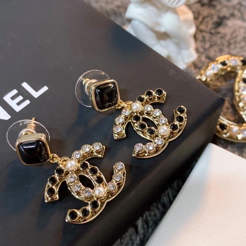Chxnxl Brooches Timeless 292482