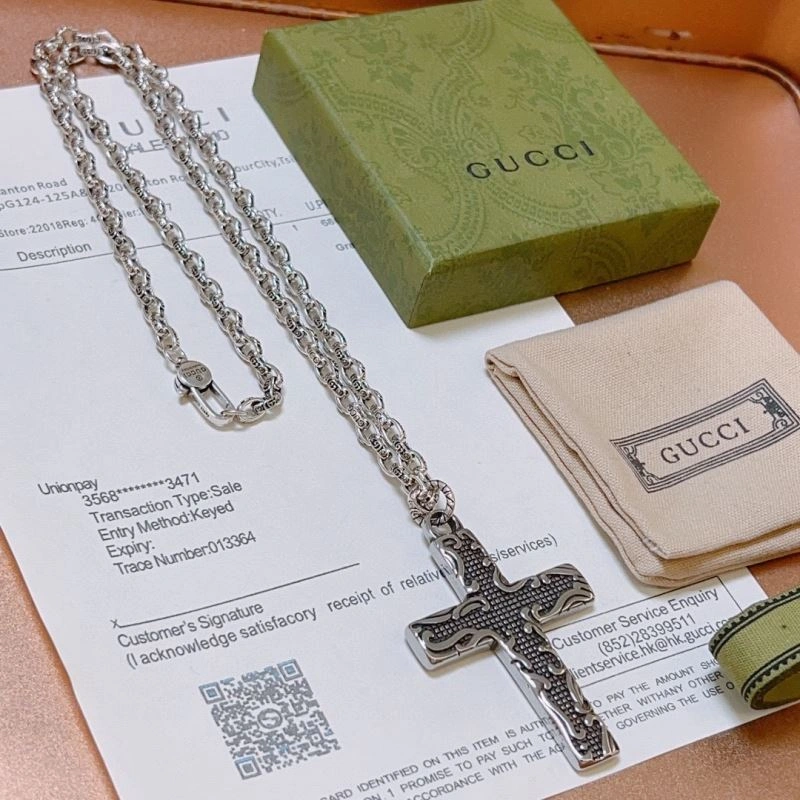 Stylish Gxccx Necklaces 306234