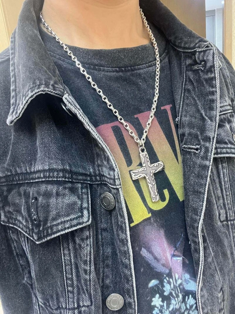 Stylish Gxccx Necklaces 306234