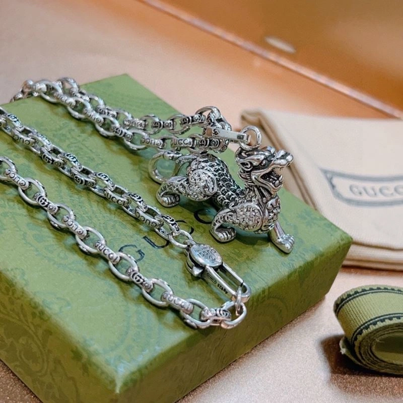 Lightweight Gxccx Necklaces 306233