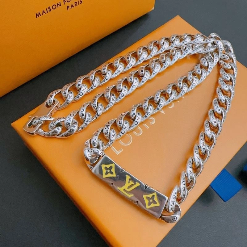 Sophisticated LX Necklaces 311422
