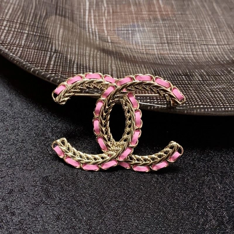 Chxnxl Brooches Practical 292475