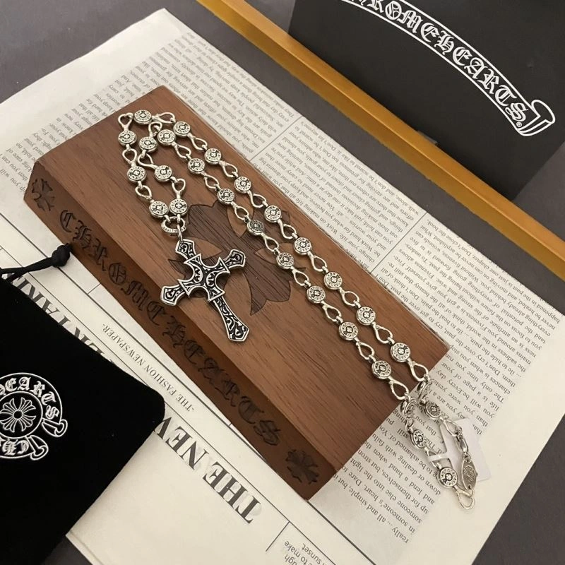 Fashionable Chrxmx Hxxrts Necklaces 300652
