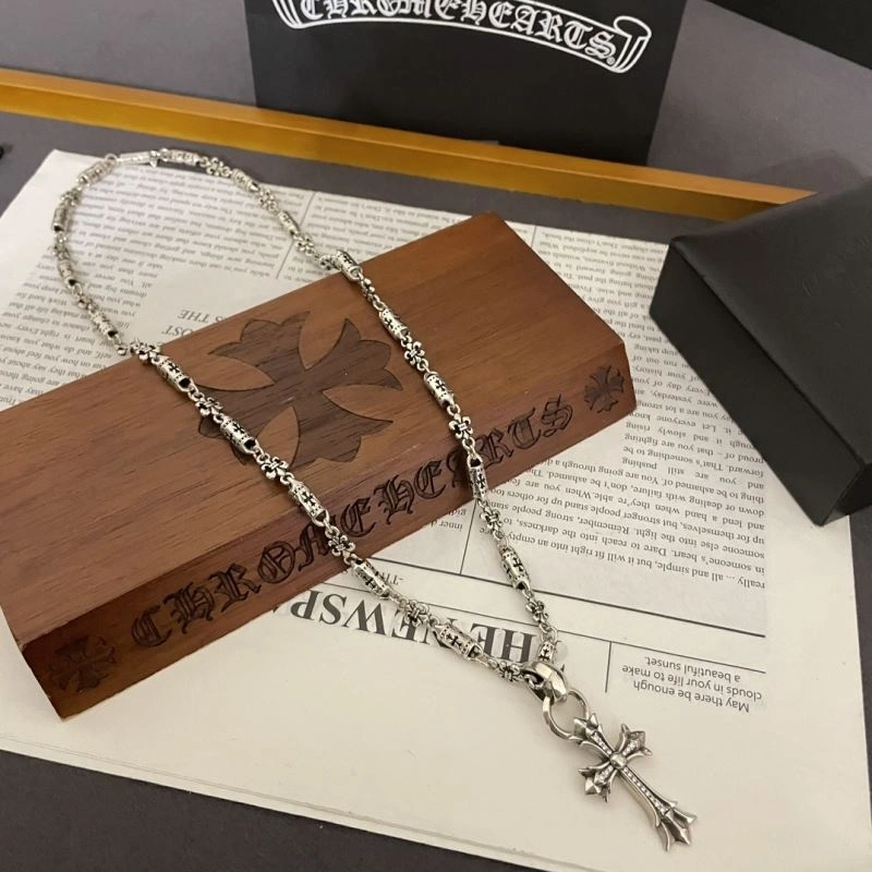 Durable Chrxmx Hxxrts Necklaces 300647