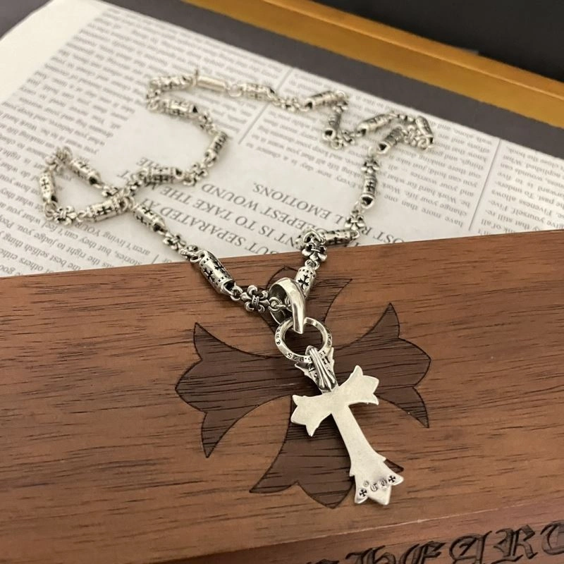 Durable Chrxmx Hxxrts Necklaces 300647