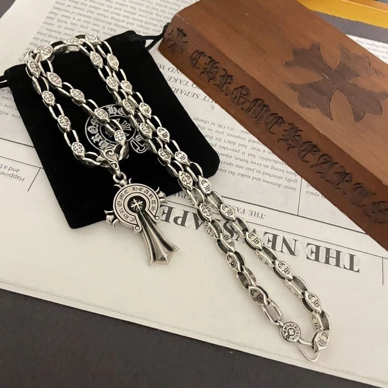 Chrxmx Hxxrts Necklaces Functional 300665