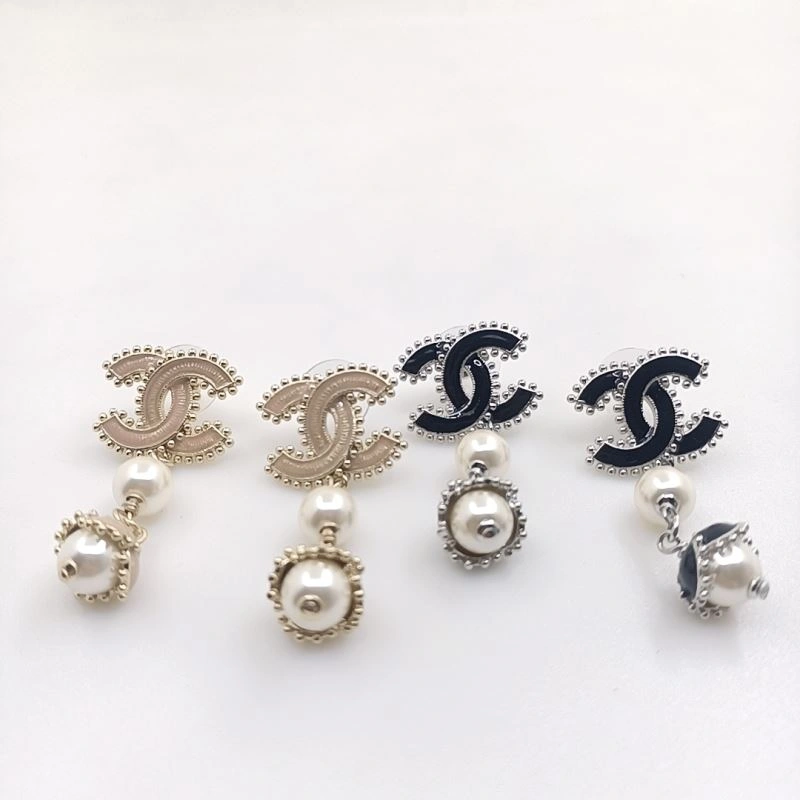 Comfortable Chxnxl Earrings 291181