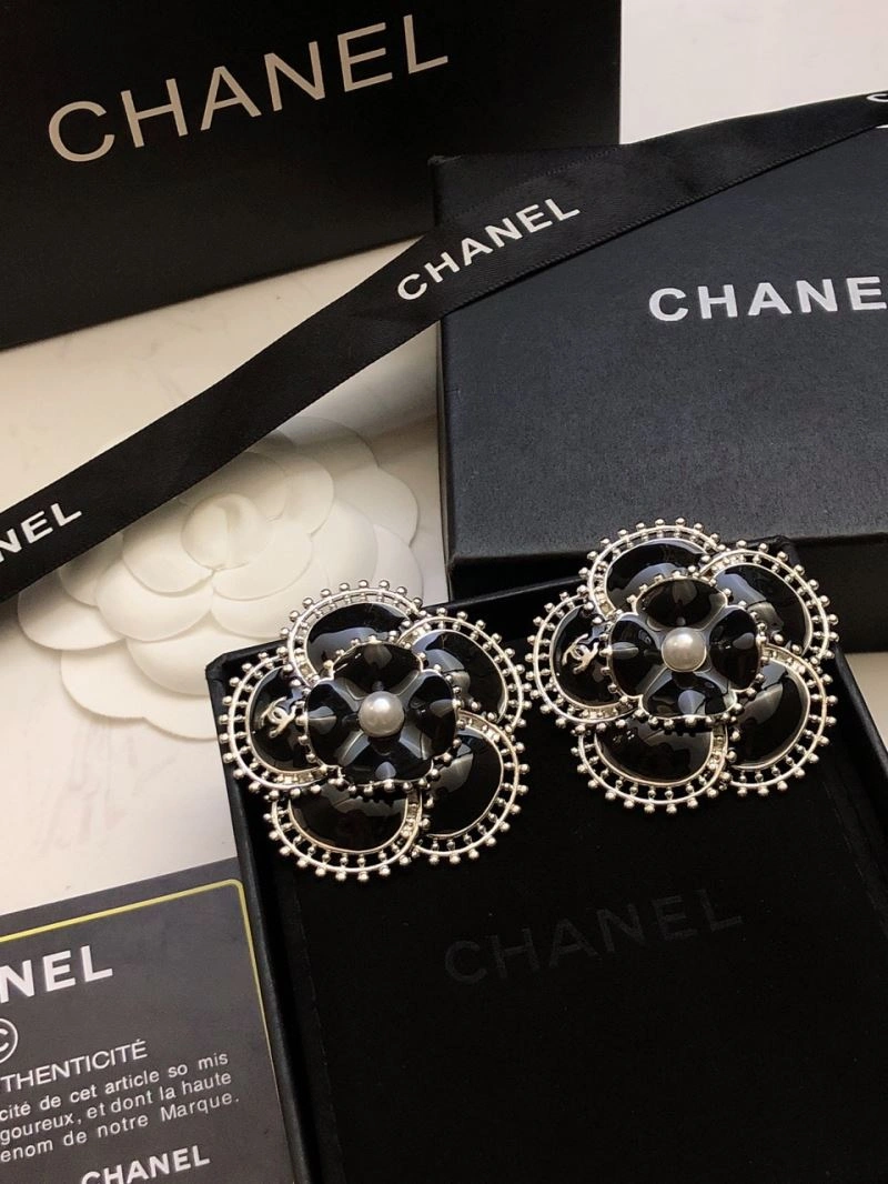 Trendsetting Chxnxl Earrings 291170