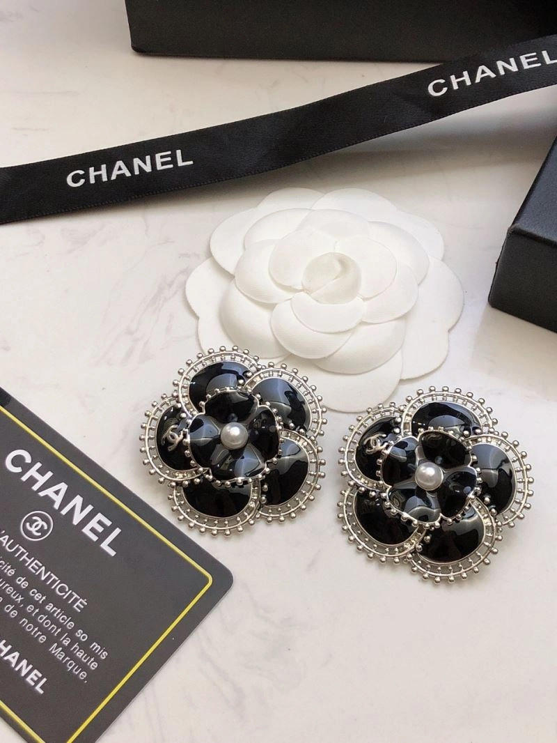 Trendsetting Chxnxl Earrings 291170