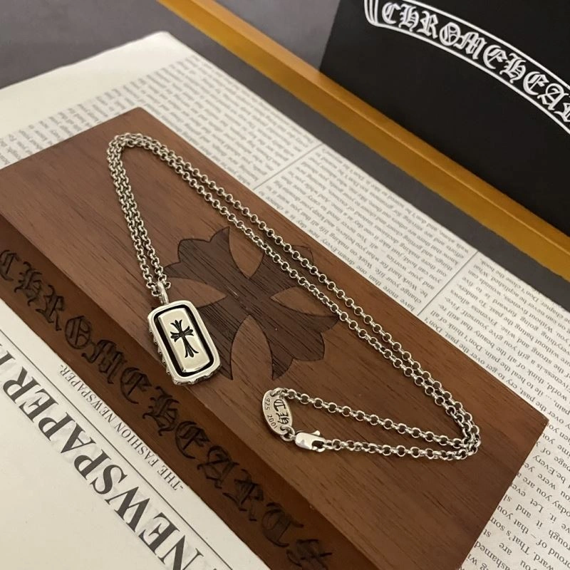 Bold Chrxmx Hxxrts Necklaces 300637