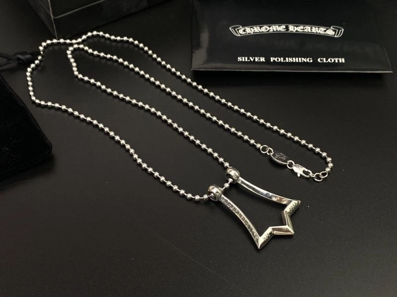 Chrxmx Hxxrts Necklaces Functional 300641