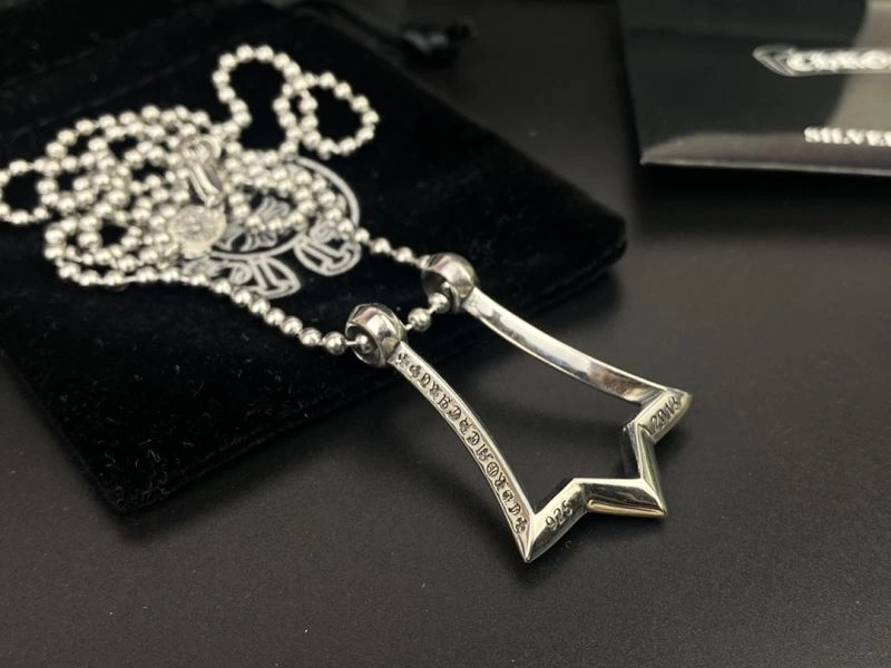 Chrxmx Hxxrts Necklaces Functional 300641