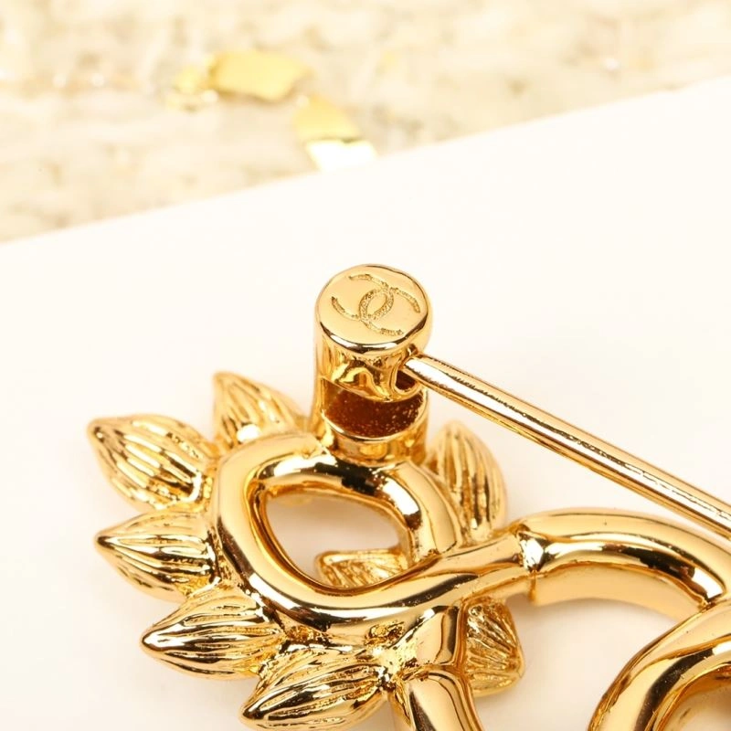 Chxnxl Brooches Cozy 292454