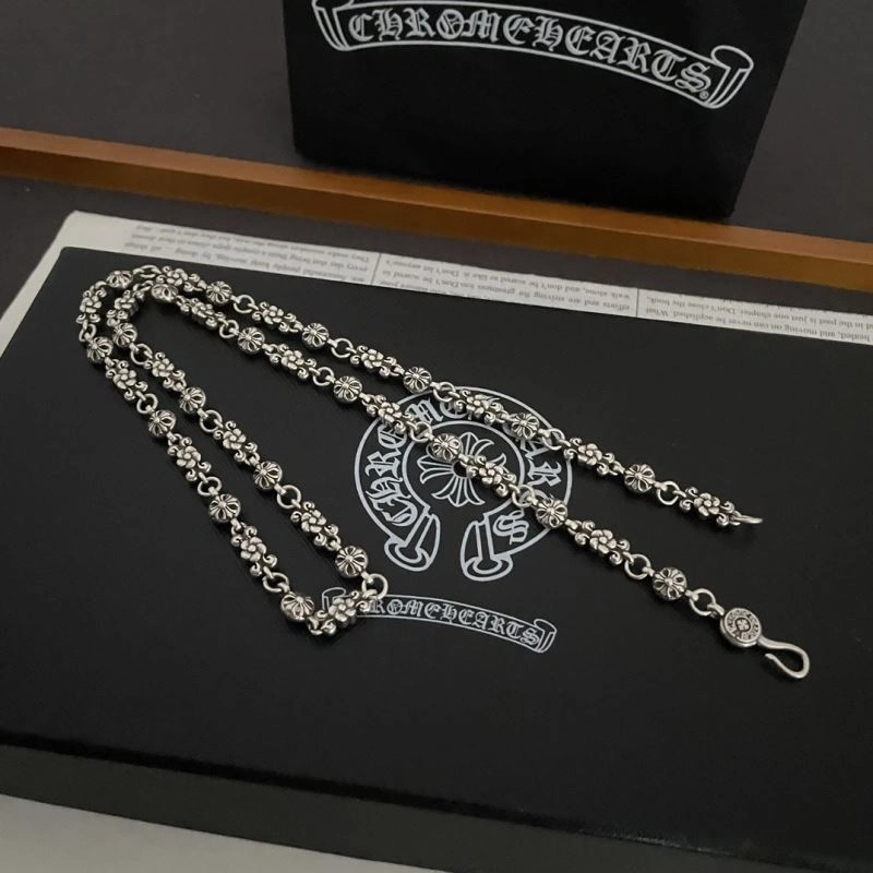Lightweight Chrxmx Hxxrts Necklaces 300634