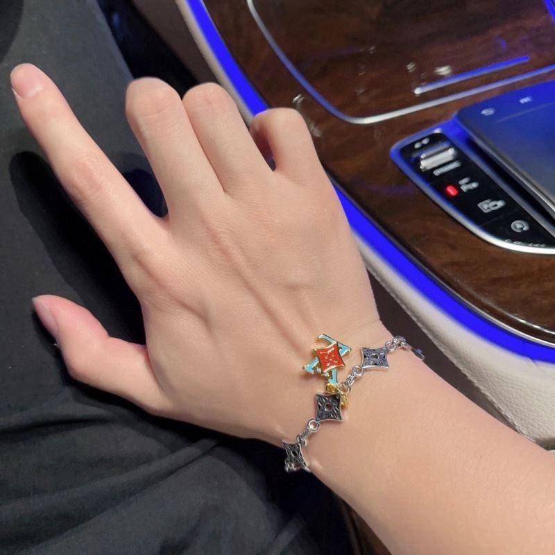 EyeCatching LX Bracelets 311887