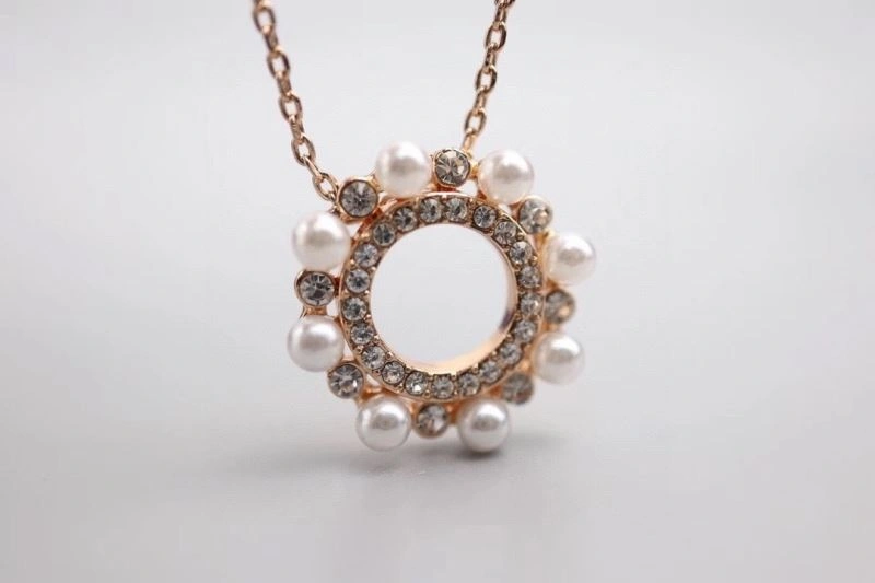 Swxrxvski Necklaces Timeless 315193
