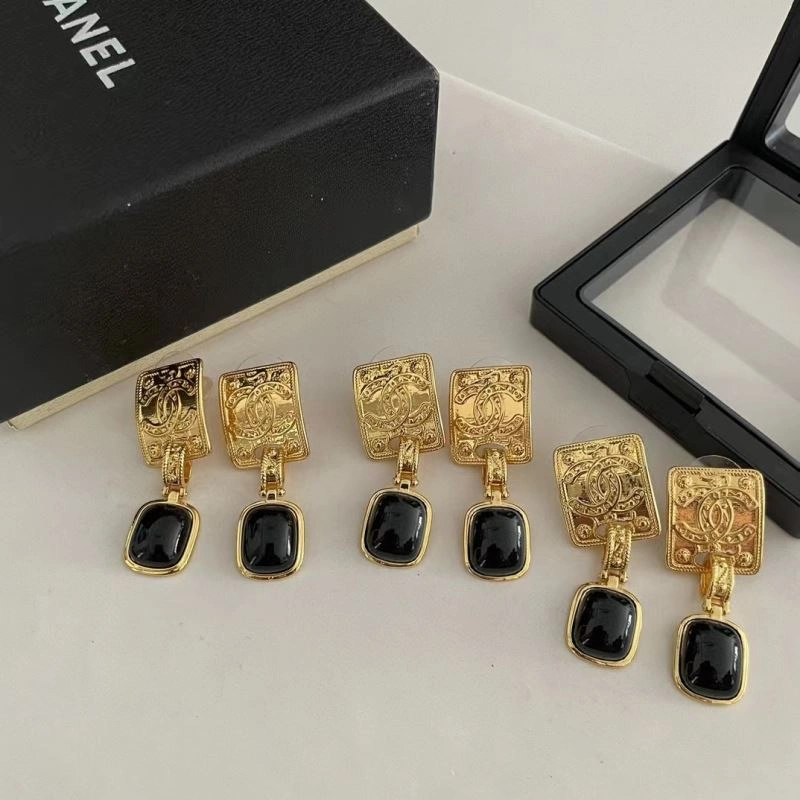 Chxnxl Earrings UrbanStyle 291149