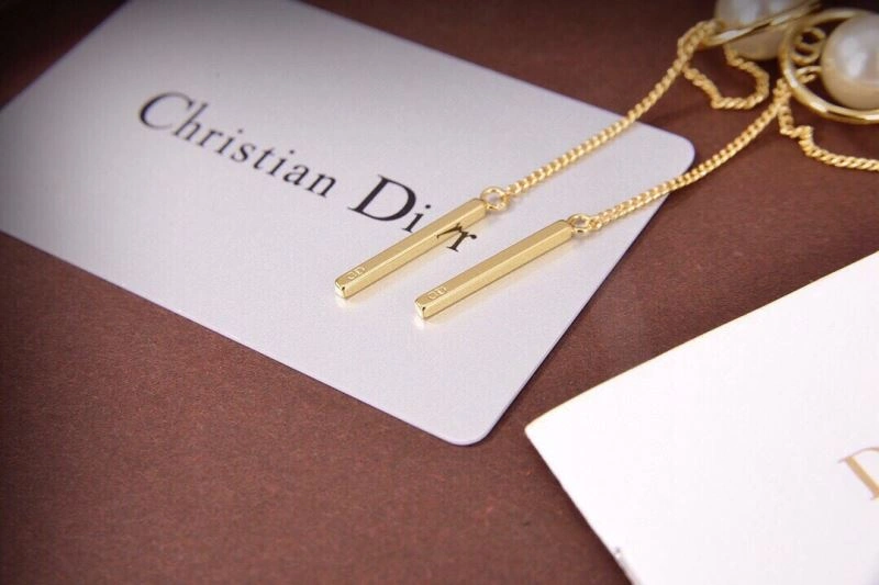 Christian Dxxr Earrings DailyWear 295274
