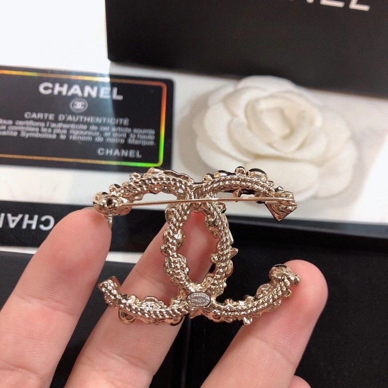Sophisticated Chxnxl Brooches 292447