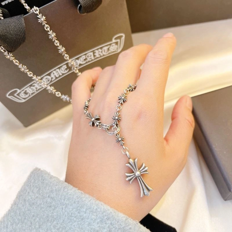 Chrxmx Hxxrts Necklaces Durable 300633