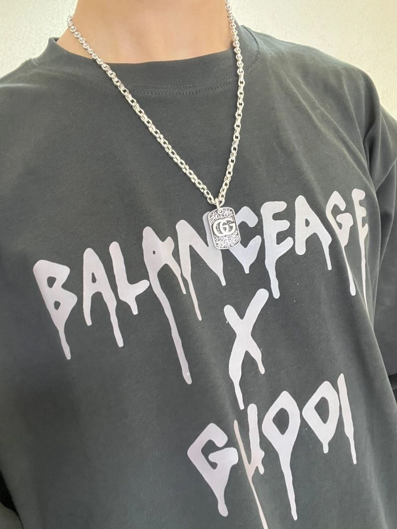 Fashionable Gxccx Necklaces 306201