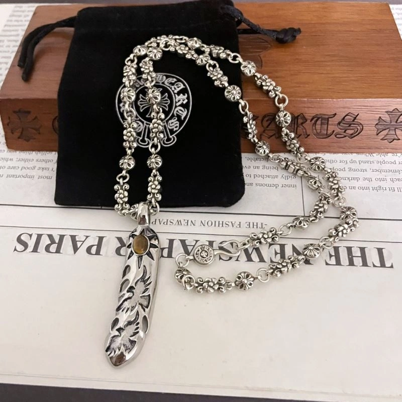 Minimalist Chrxmx Hxxrts Necklaces 300625