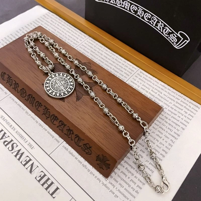 Unique Chrxmx Hxxrts Necklaces 300623