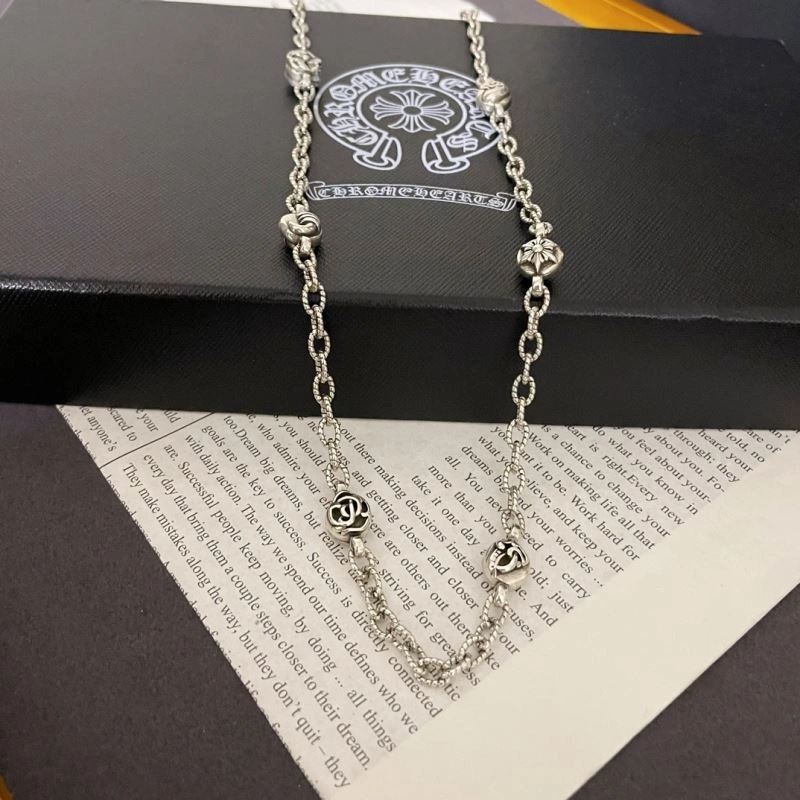 Compact Chrxmx Hxxrts Necklaces 300621