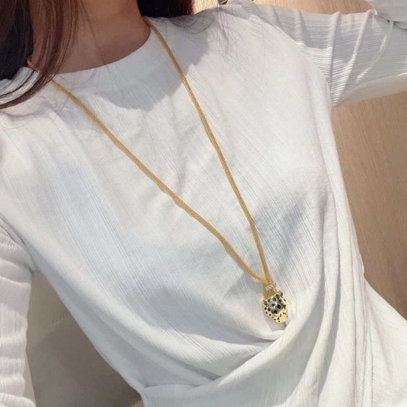 Vibrant Cxrtxer Necklaces 283113