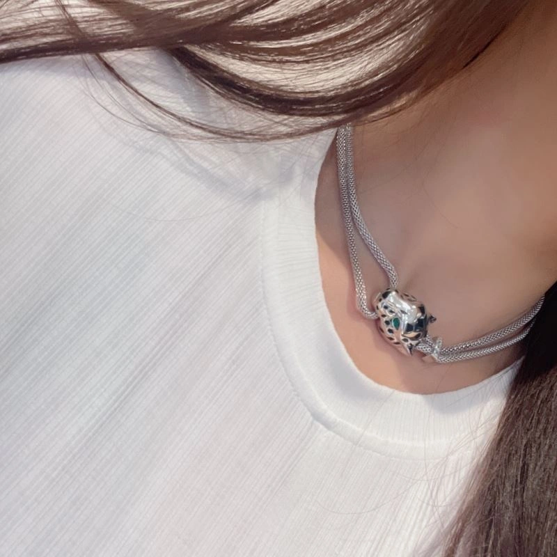 Vibrant Cxrtxer Necklaces 283113