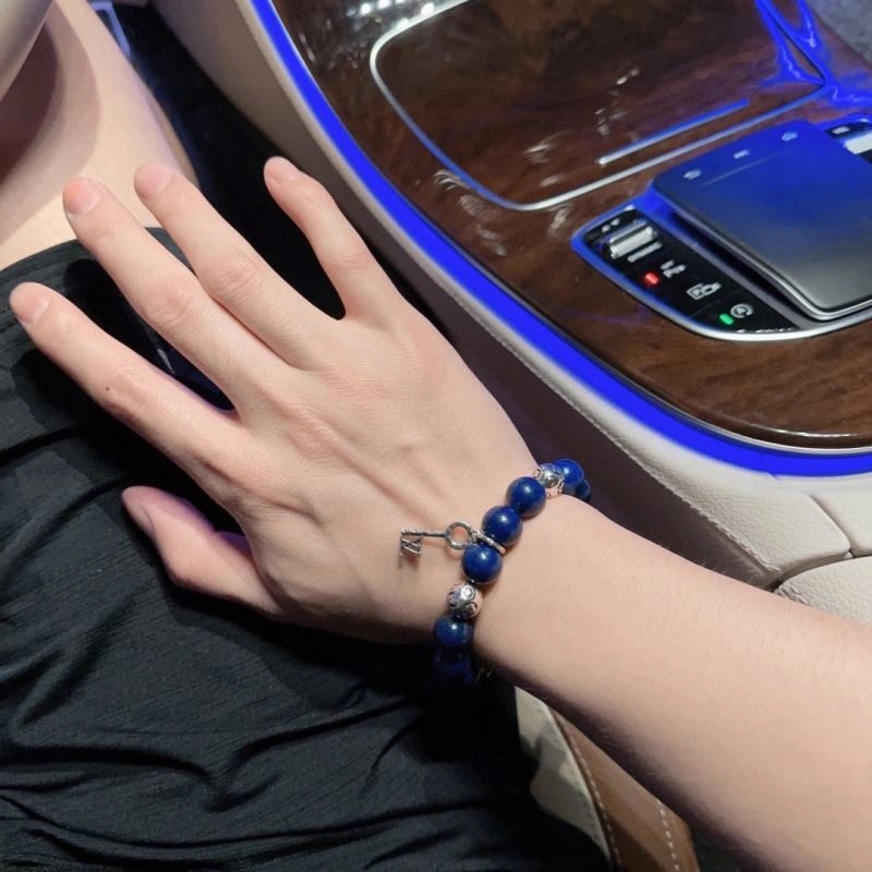 Fashionable LX Bracelets 311836