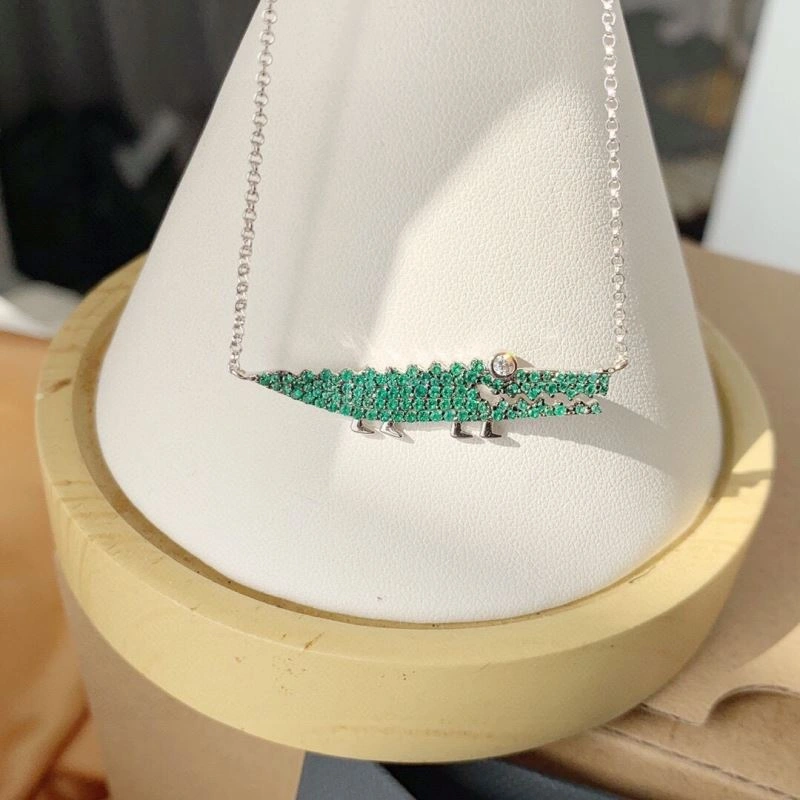 Durable Axm Necklaces 282110