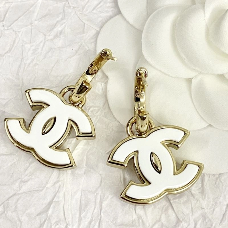Versatile Chxnxl Earrings 291123