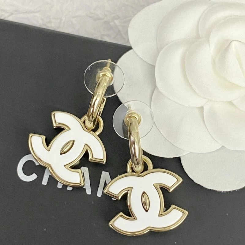 Versatile Chxnxl Earrings 291123