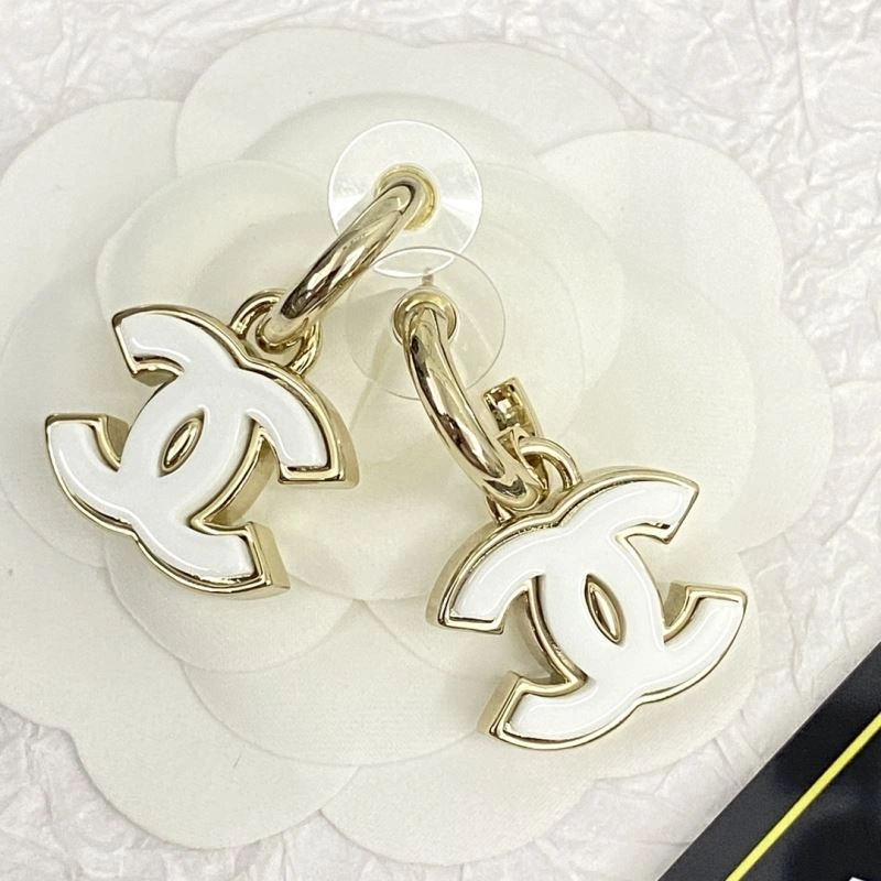 Versatile Chxnxl Earrings 291123