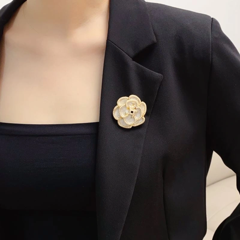 Chxnxl Brooches Sophisticated 292427