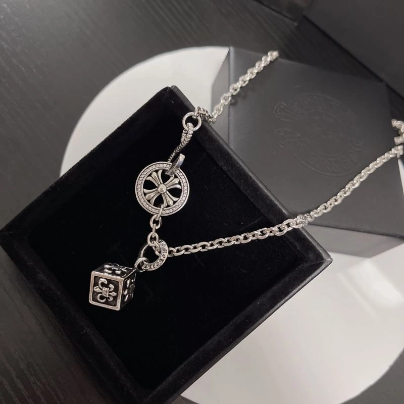 Modern Chrxmx Hxxrts Necklaces 300619