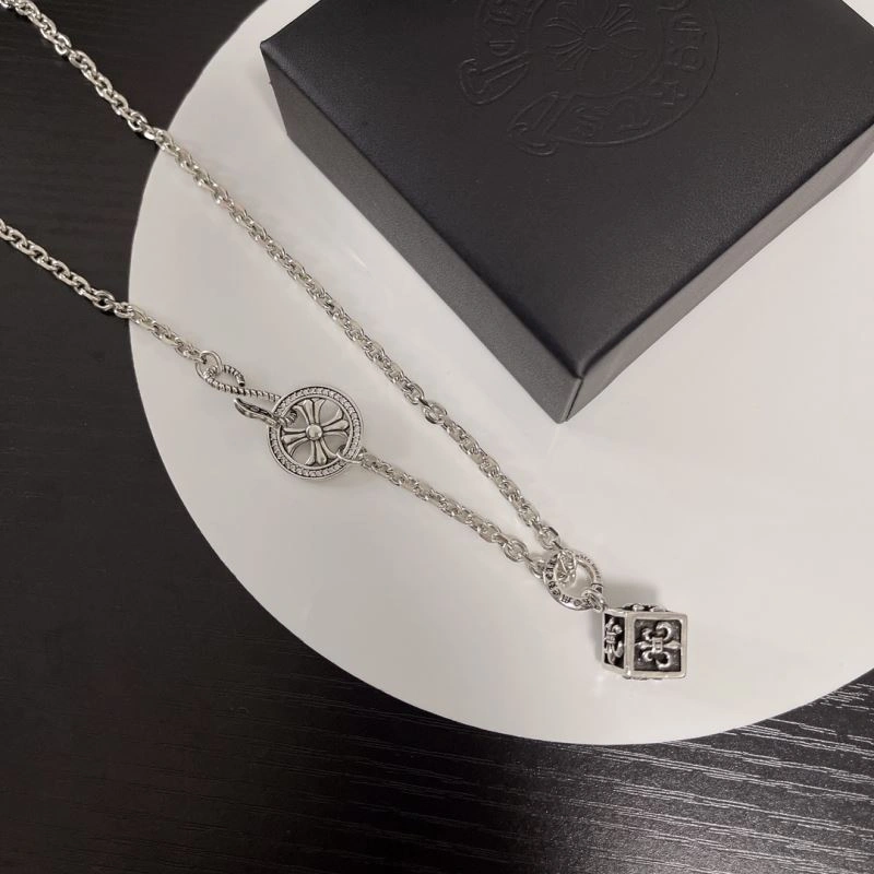 Modern Chrxmx Hxxrts Necklaces 300619