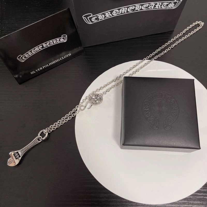Chrxmx Hxxrts Necklaces Refined 300617