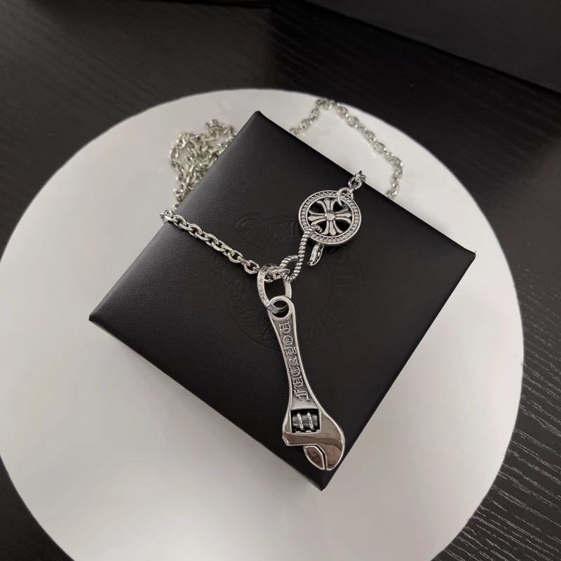 Chrxmx Hxxrts Necklaces Refined 300617