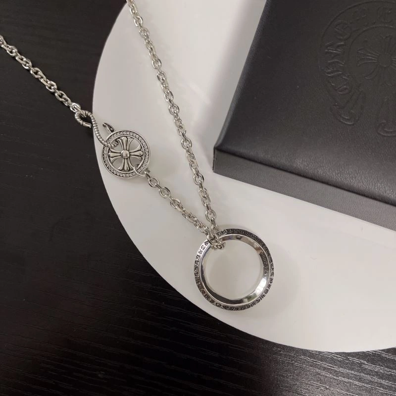 EyeCatching Chrxmx Hxxrts Necklaces 300616